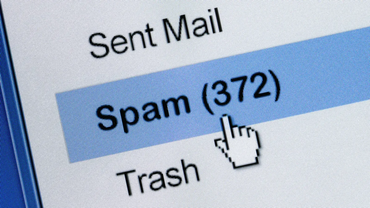 Dossier Spam d'une messagerie avec de nombreux messages